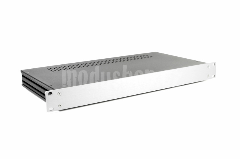 1SL01230B - 1U rack krabice s lištou, 230mm, 4mm - rack panel stříbrný